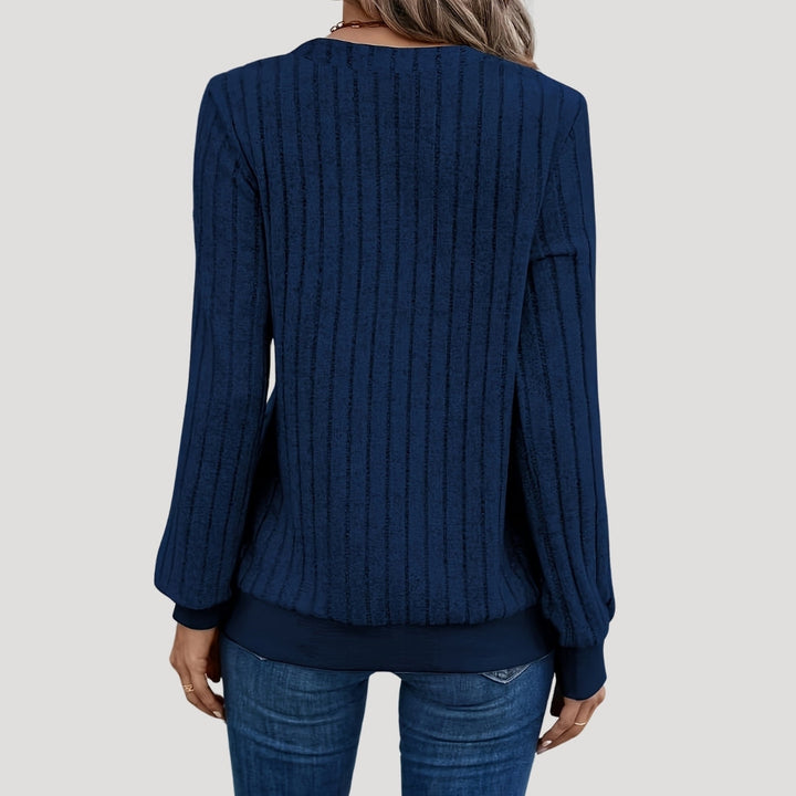 Maglione lavorato a maglia con scollo a V per donne, stile invernale morbido a coste
