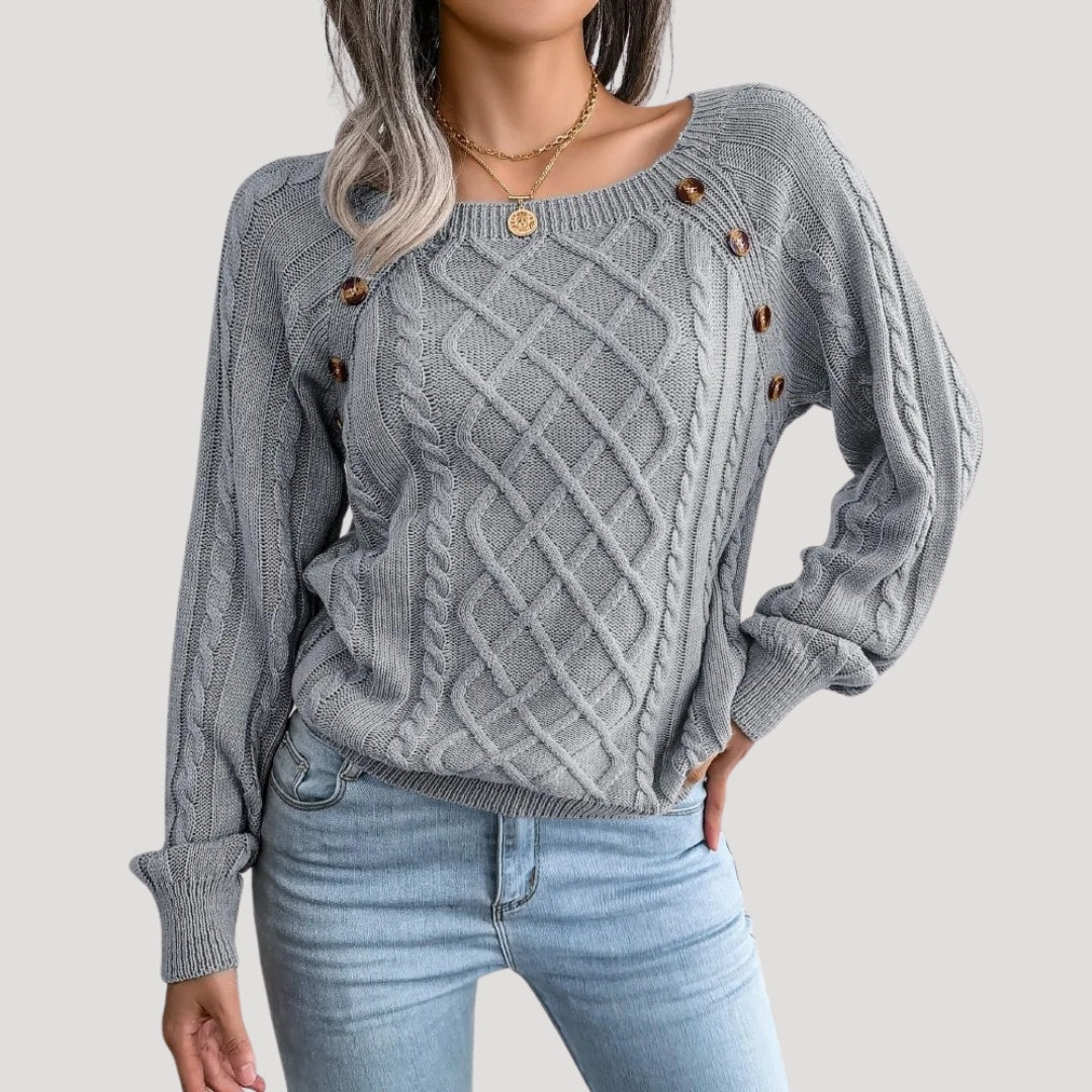Maglione donna in lavorazione a treccia, stile invernale morbido