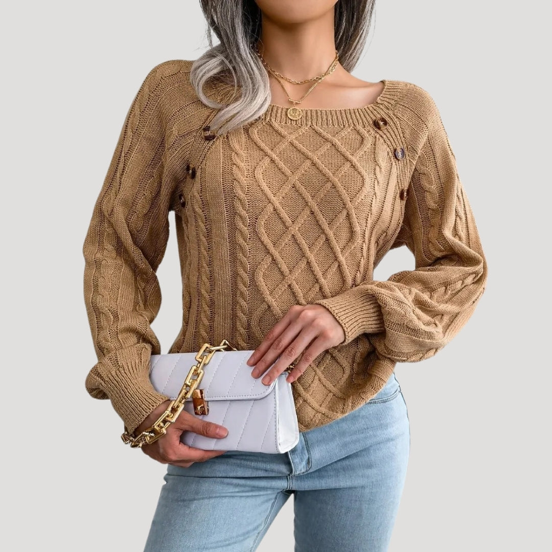 Maglione donna in lavorazione a treccia, stile invernale morbido