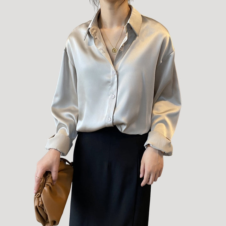 Blusa da donna in satin con maniche lunghe e bottoni