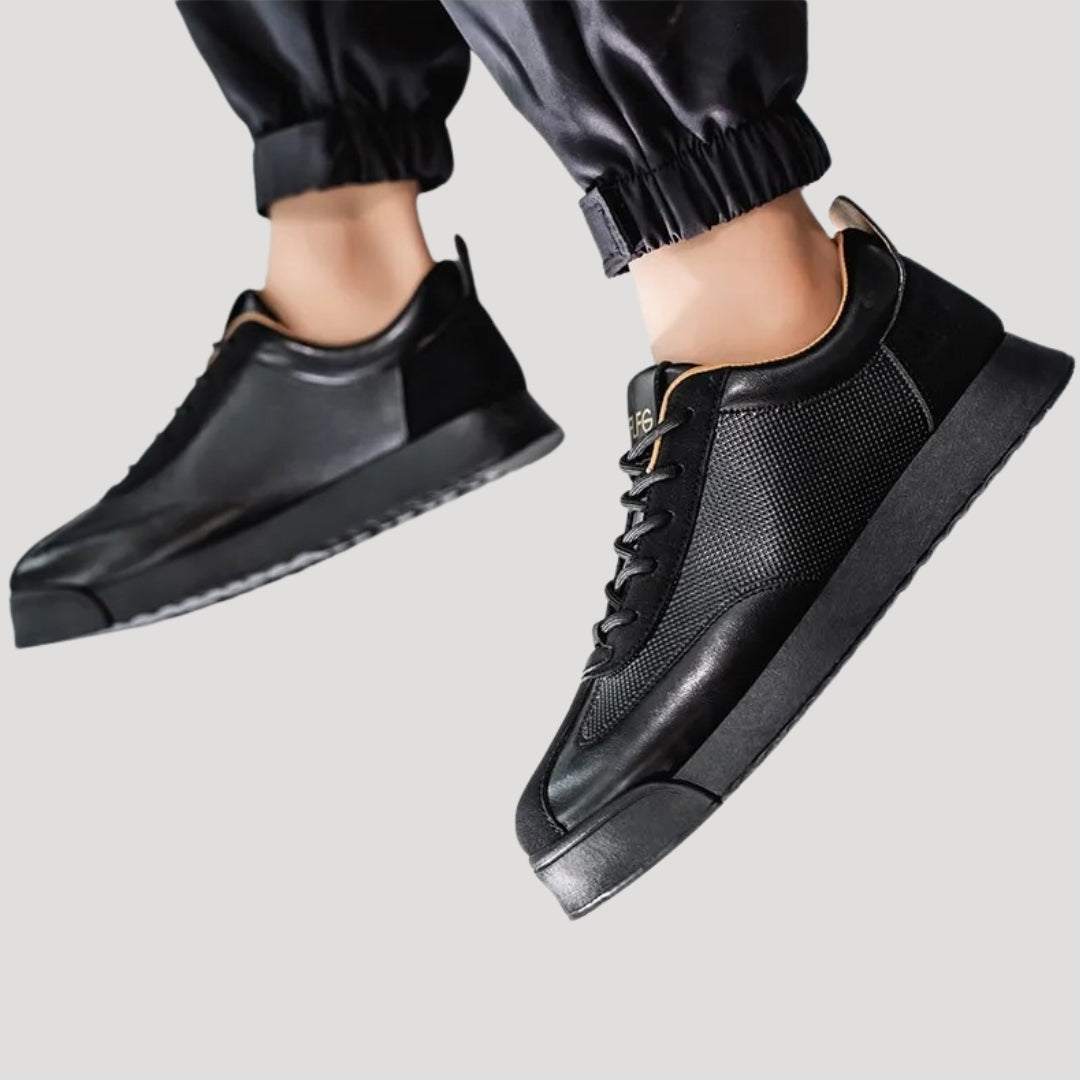 Scarpe sportive in pelle da uomo con lacci, stile smart casual