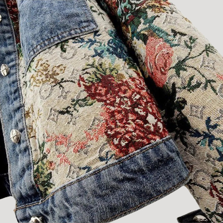 Giacca in denim cropped patchwork floreale leggera da donna