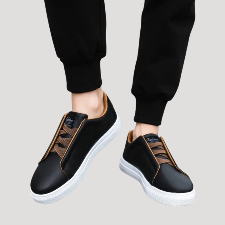 Sneaker basse casual da uomo slip on