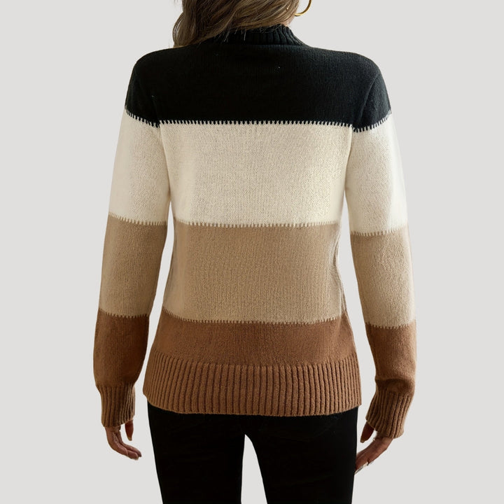 Maglione leggero a righe in maglia morbida da donna