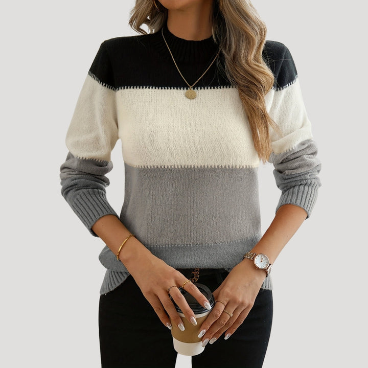 Maglione leggero a righe in maglia morbida da donna