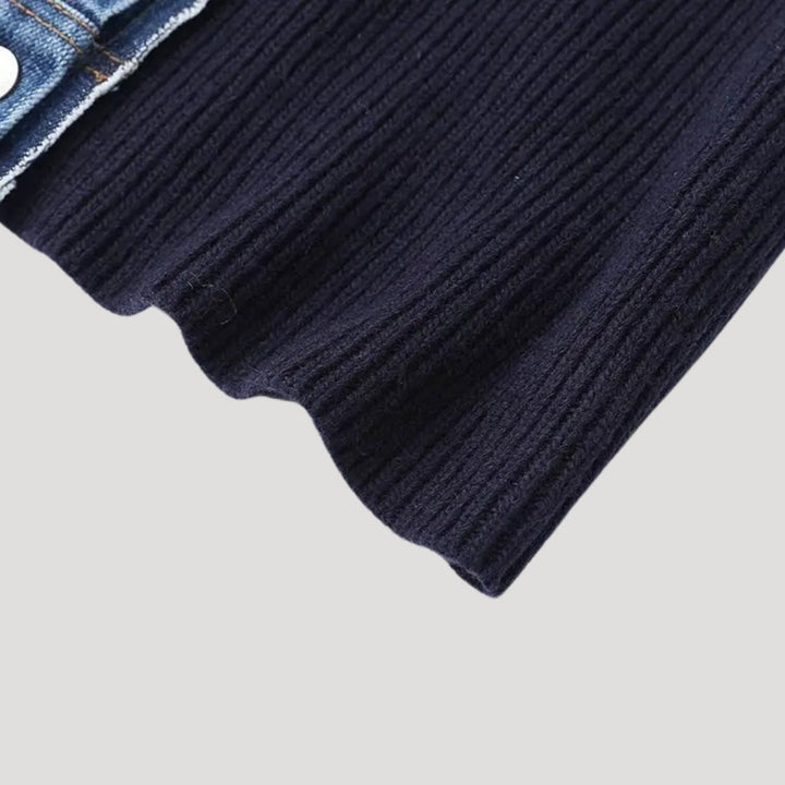 Cardigan a maglia navy da donna con rifiniture in denim