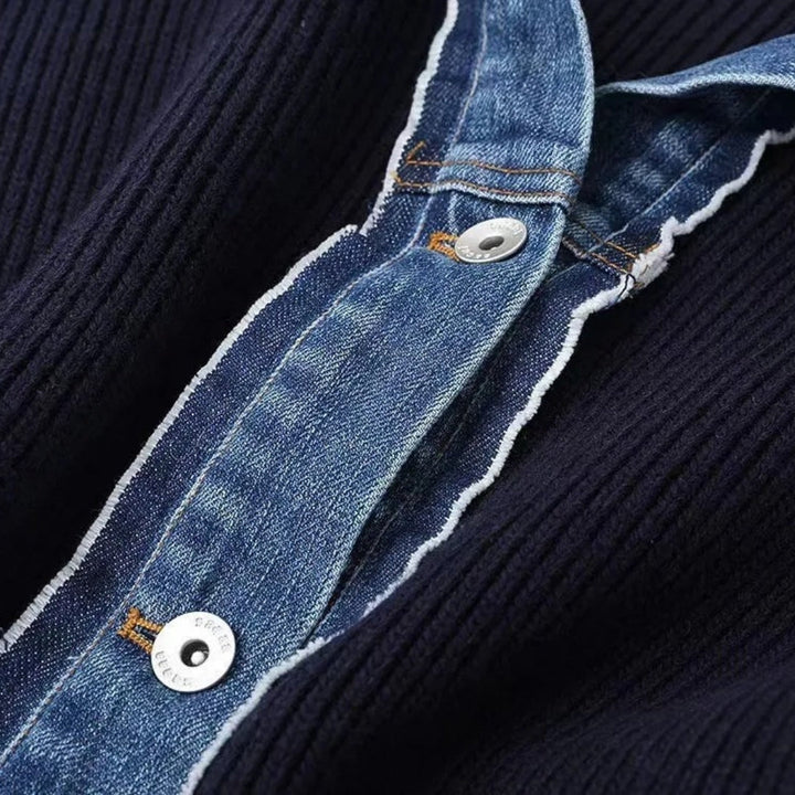 Cardigan a maglia navy da donna con rifiniture in denim